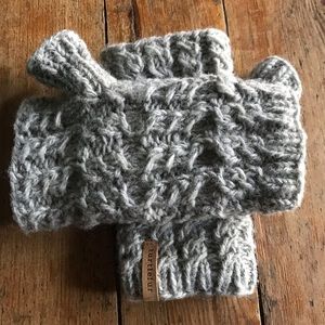 Fingerless Knit Gloves